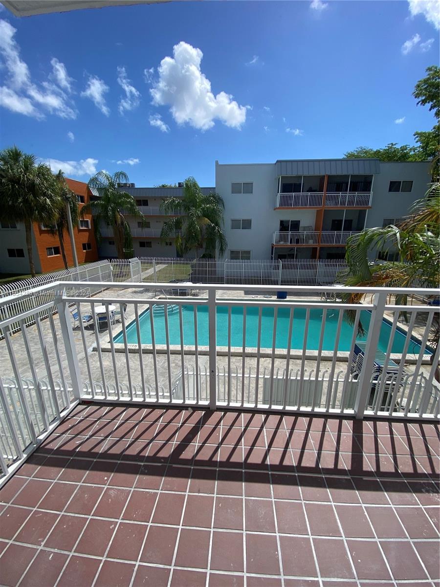 CARIBBEAN GARDENS CONDO - Residential Lease