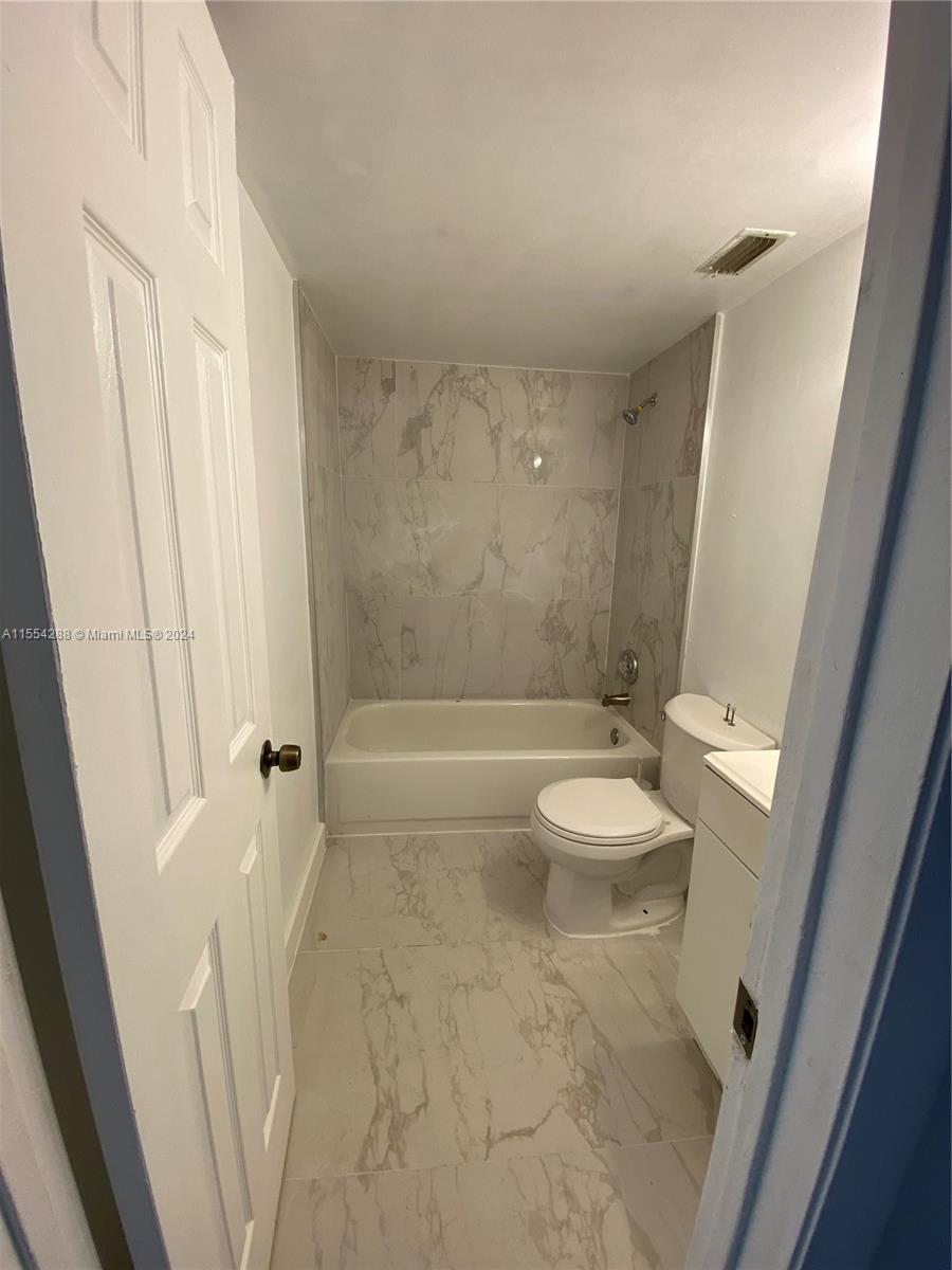 CARIBBEAN GARDENS CONDO - Residential Lease