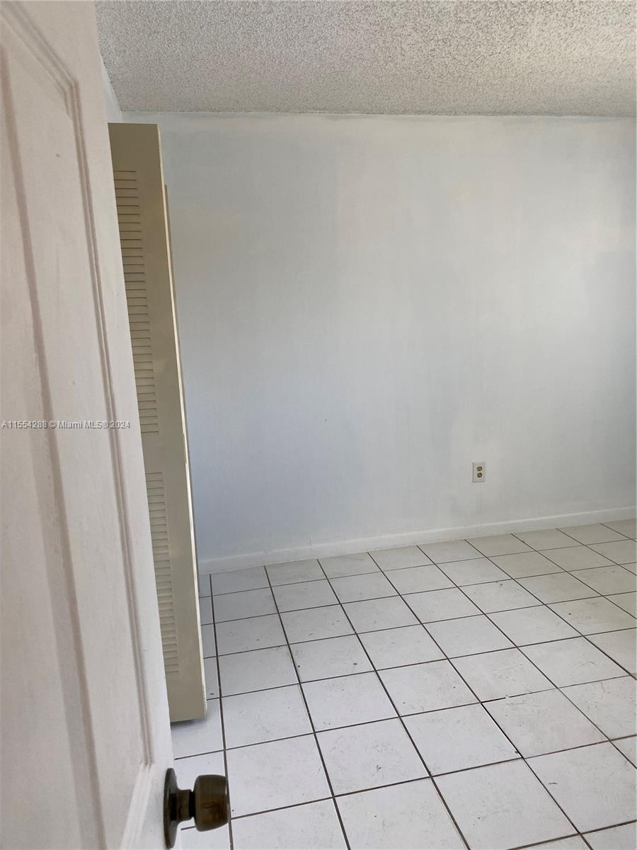 CARIBBEAN GARDENS CONDO - Residential Lease