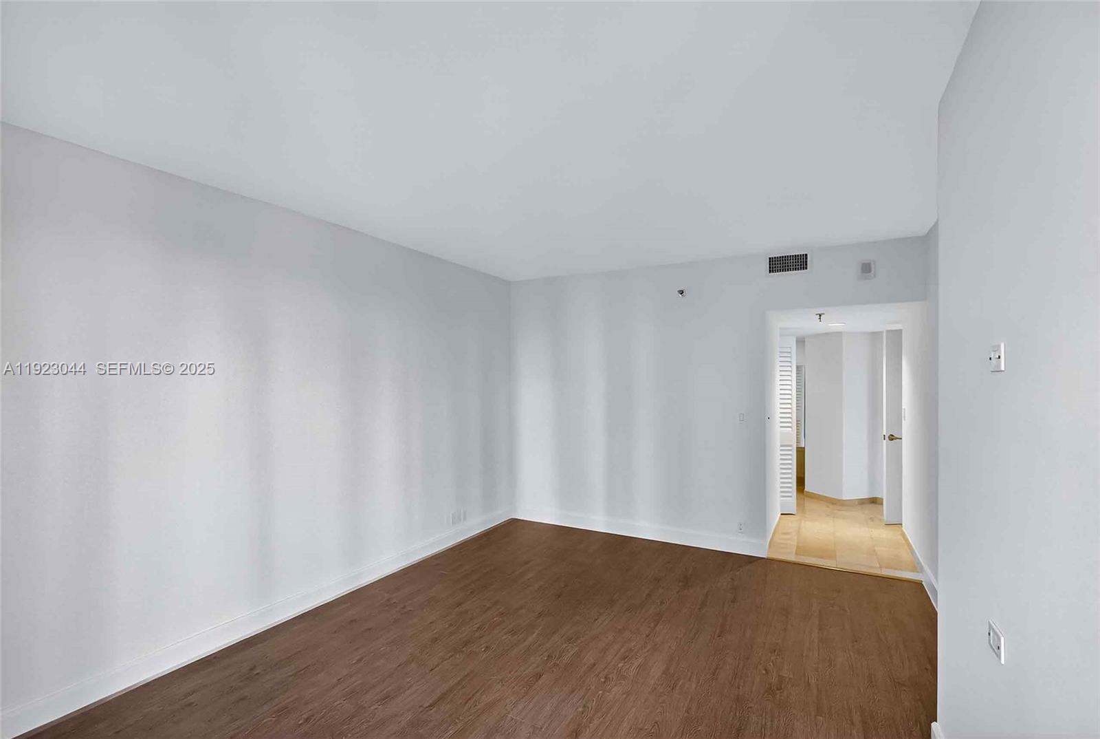 BRICKELL KEY ONE - Residential