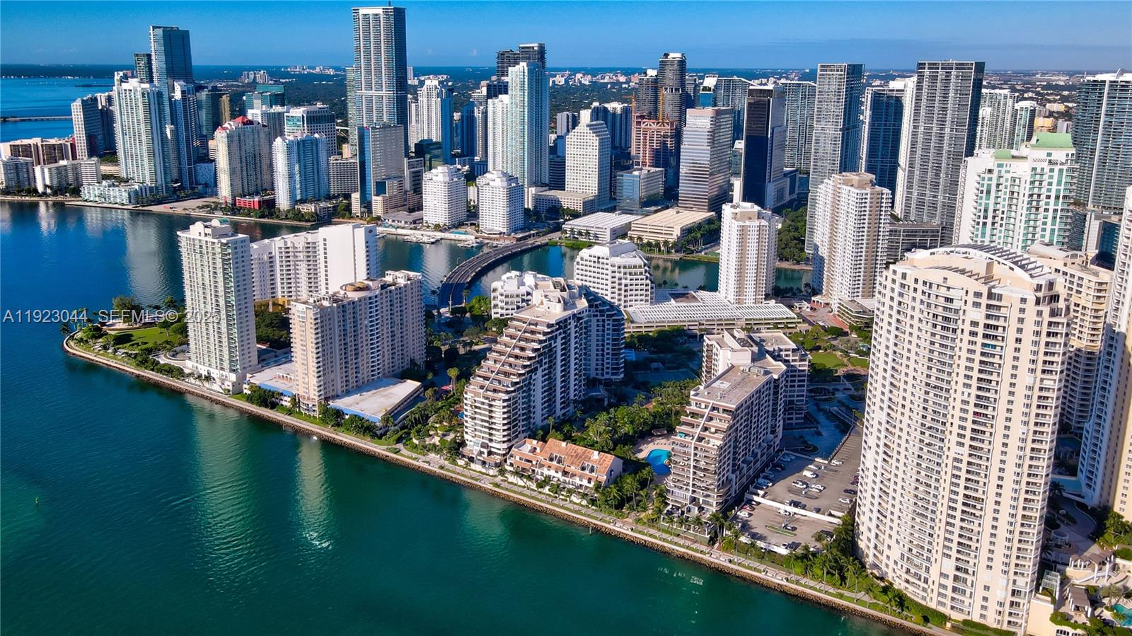 BRICKELL KEY ONE - Residential