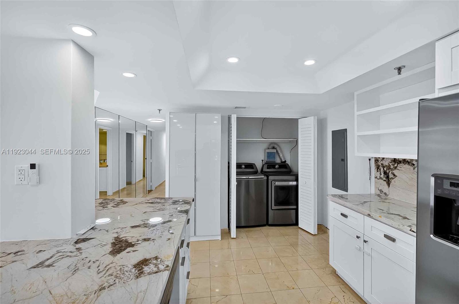 BRICKELL KEY ONE - Residential