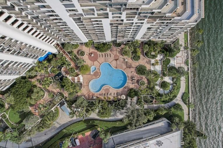 BRICKELL KEY ONE - Residential