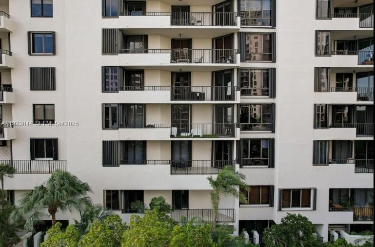 BRICKELL KEY ONE - Residential