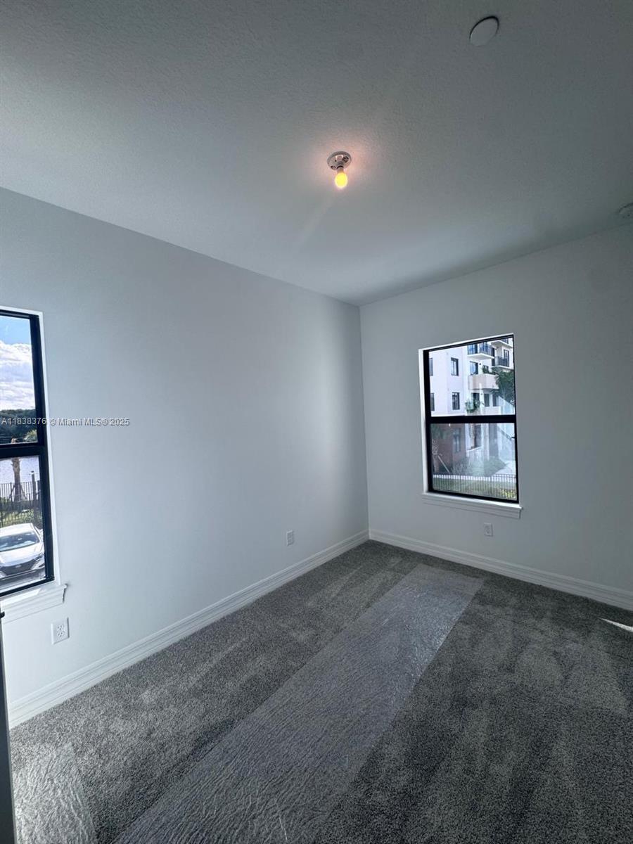 AMERICAN EXPRESS TRACT - Residential Lease