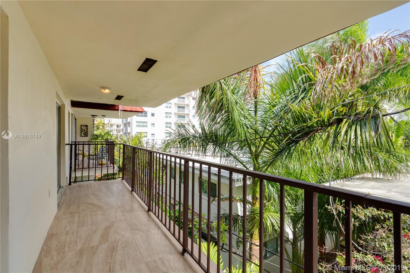 ROYAL PALM VILLAS CONDO - Residential Lease