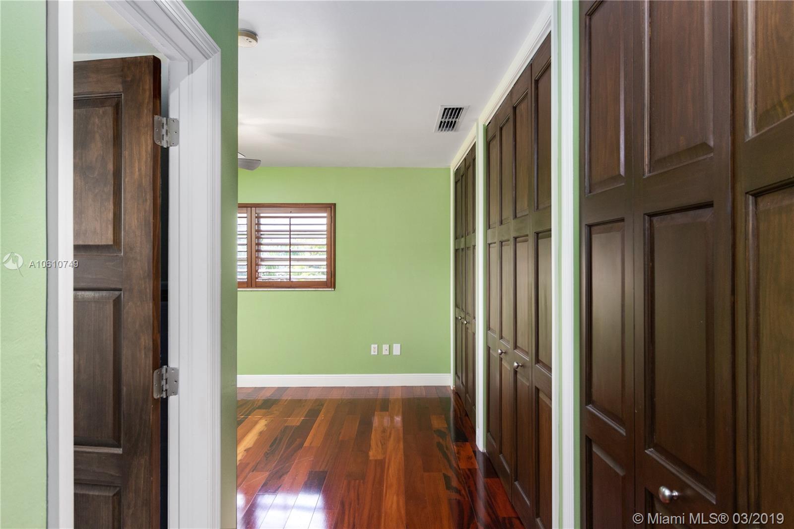 ROYAL PALM VILLAS CONDO - Residential Lease