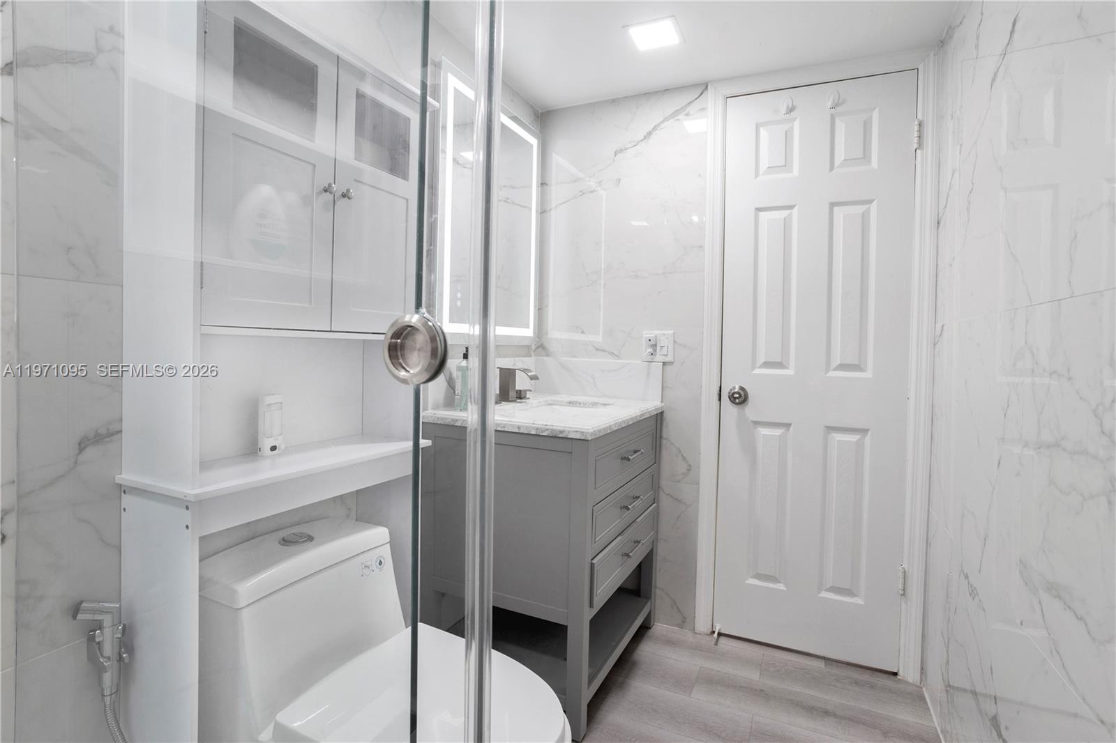 SUNRISE LAKES 158 CONDO - Residential