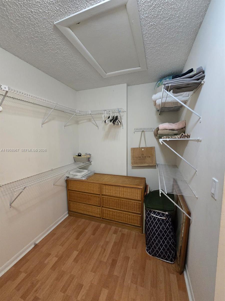 BOYNTON LAKES 3 - Residential