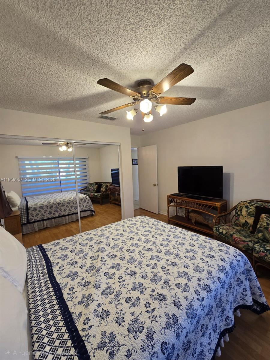 BOYNTON LAKES 3 - Residential