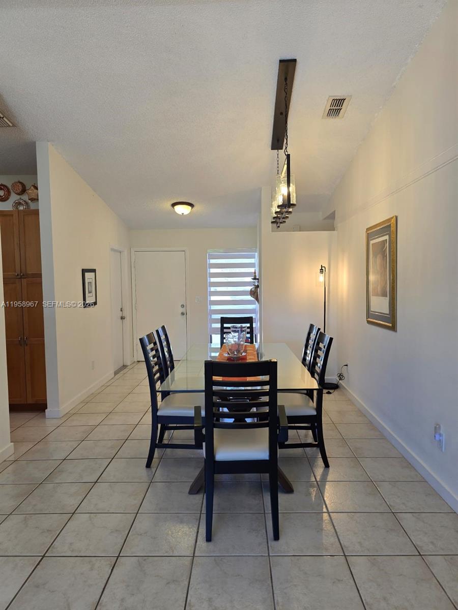 BOYNTON LAKES 3 - Residential