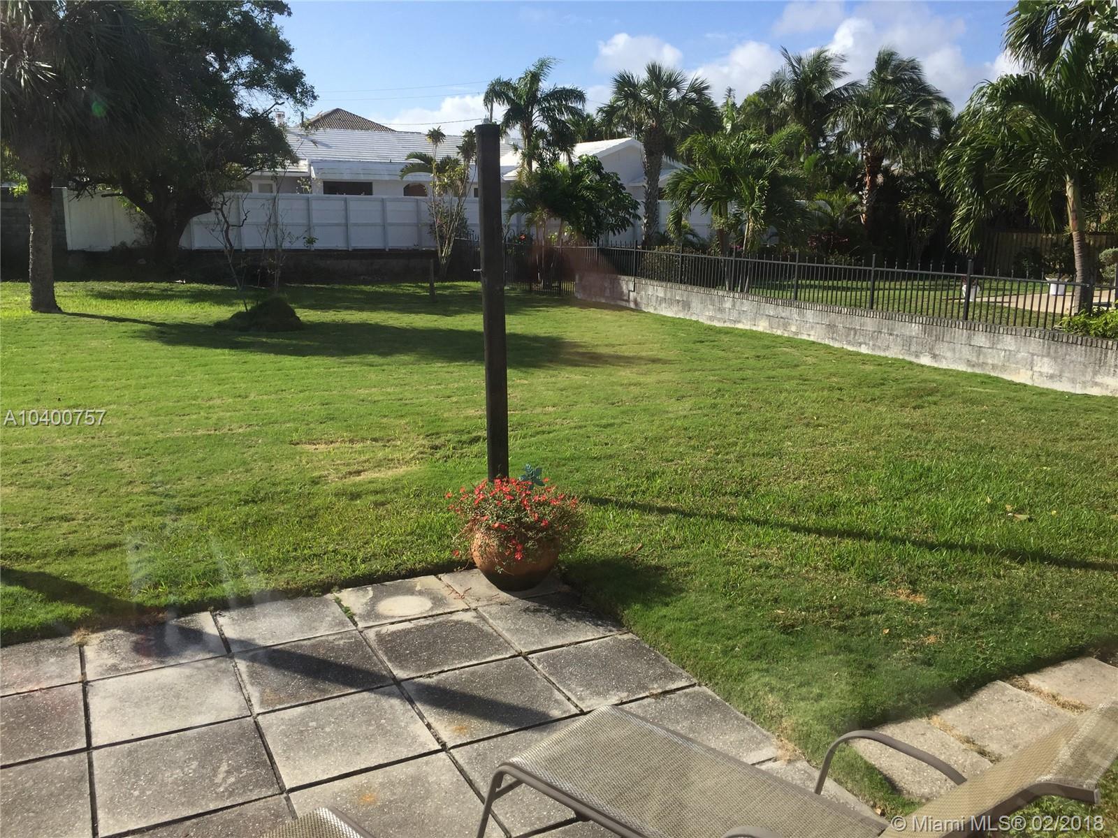 LAUDERDALE SURF & YACHT E - Residential Lease