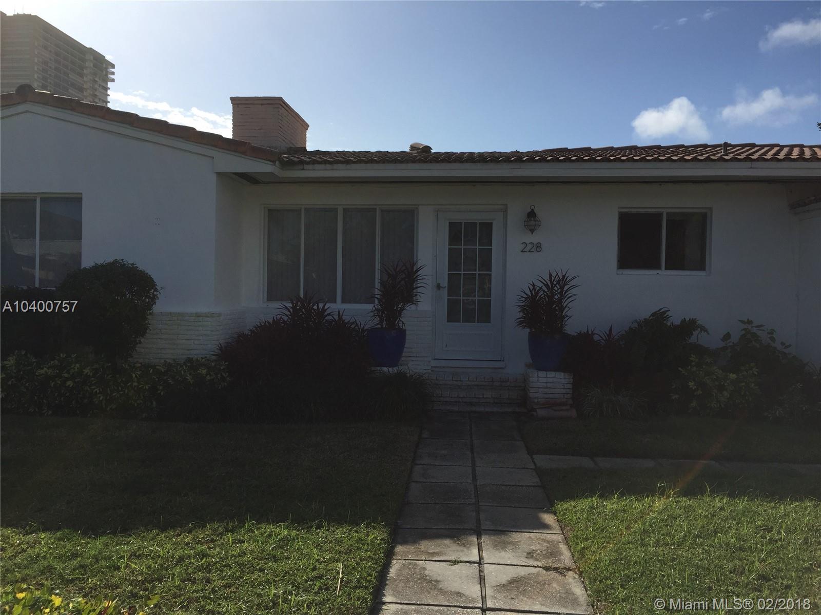 LAUDERDALE SURF & YACHT E - Residential Lease