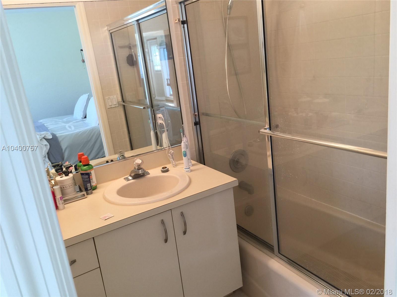 LAUDERDALE SURF & YACHT E - Residential Lease