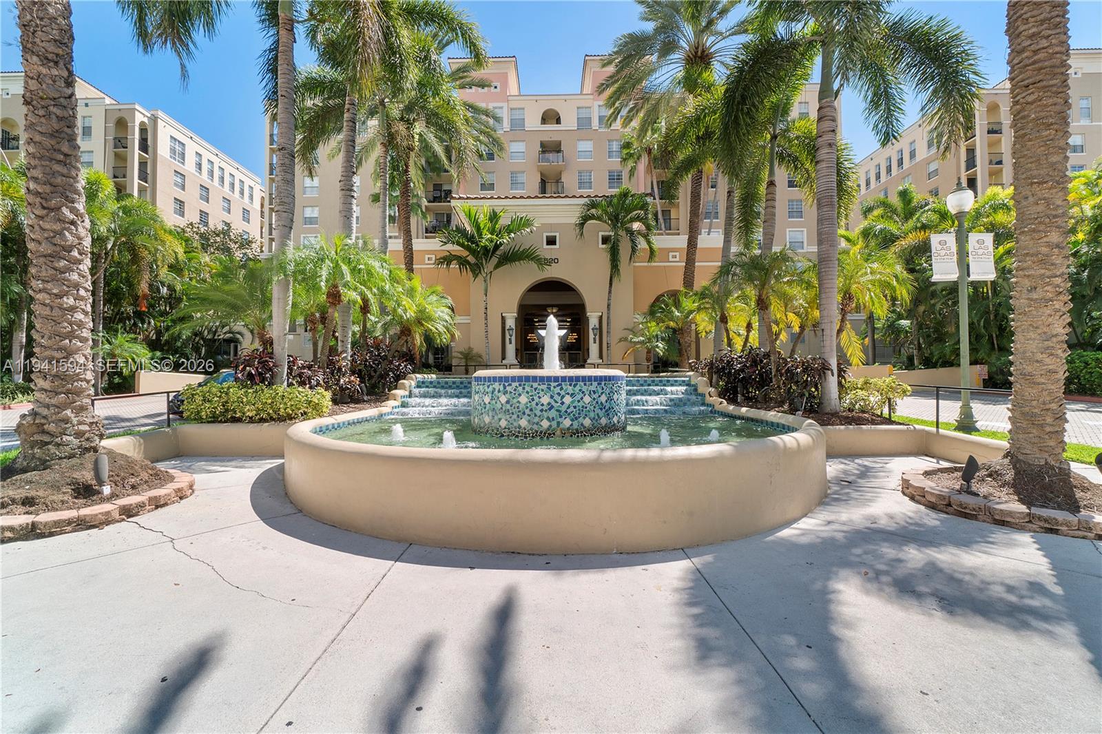 LAS OLAS BY THE RIVER CON - Residential