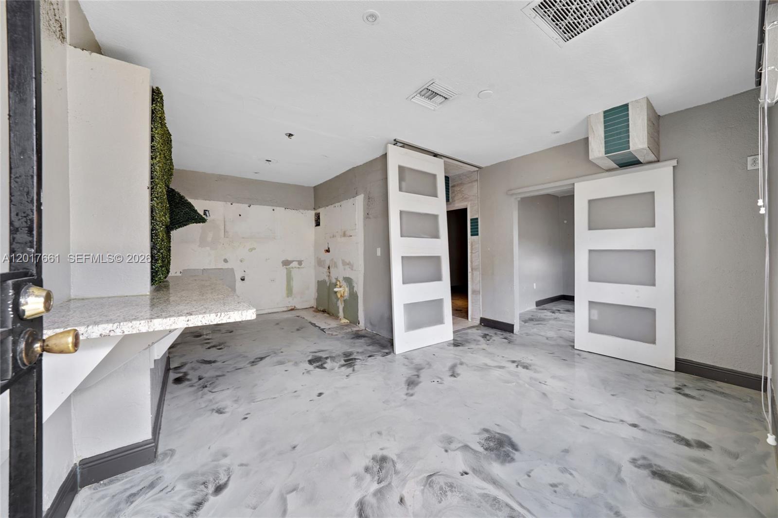 MIRAMAR PARK FIRST ADD - Residential