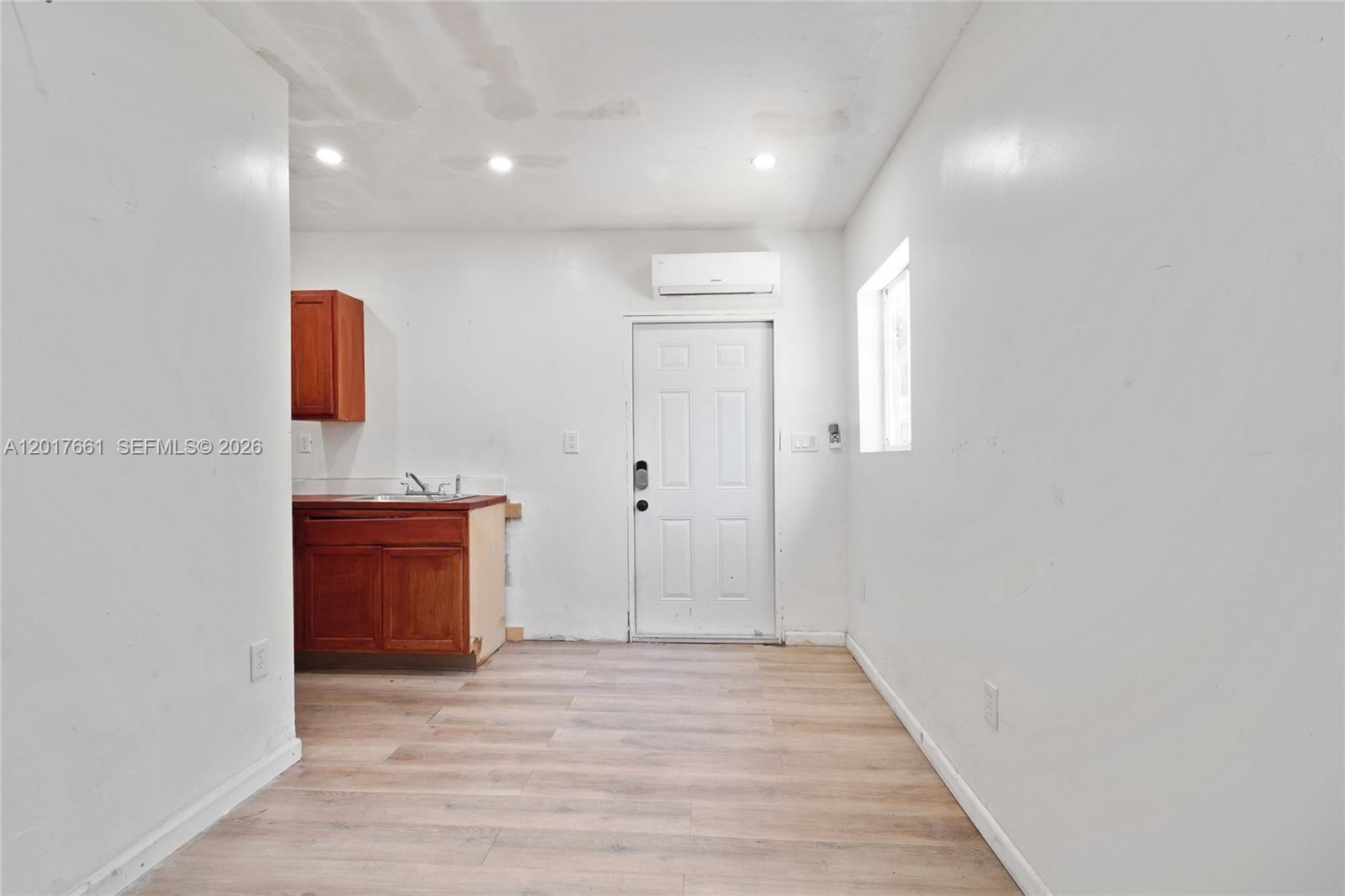 MIRAMAR PARK FIRST ADD - Residential