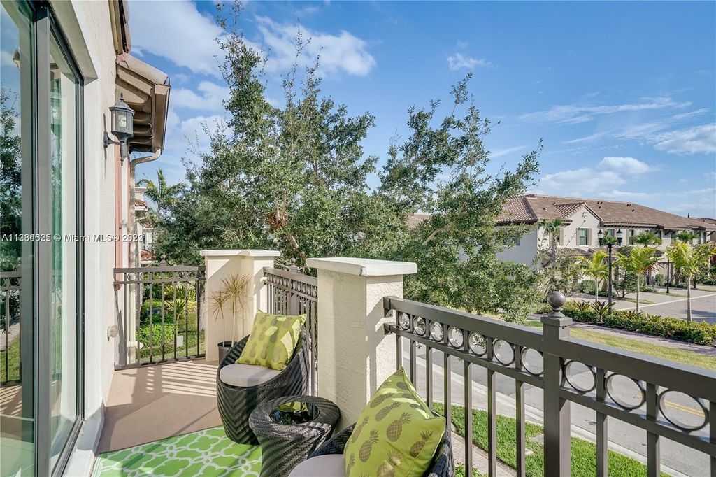 Photo of 3301 NW 126th Ter, Sunrise, FL 33323 (MLS # A11334625)