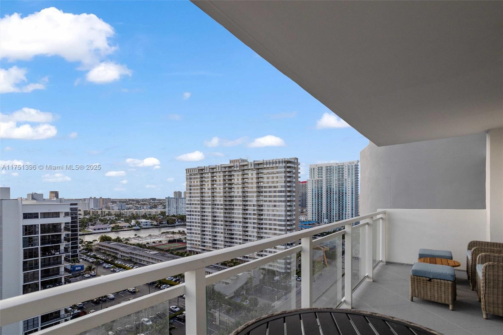 2030 S Ocean Dr 1607
