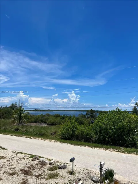 MLS: A11764421