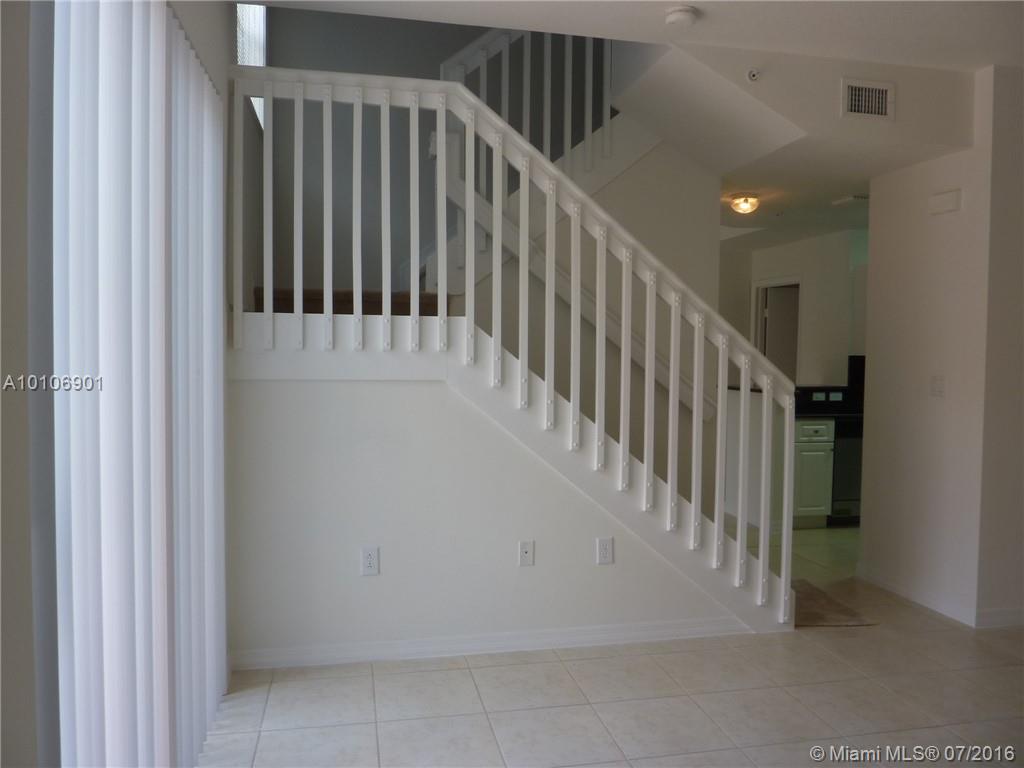 PEMBROKE CAY CONDOBLDG 26 - Residential Lease