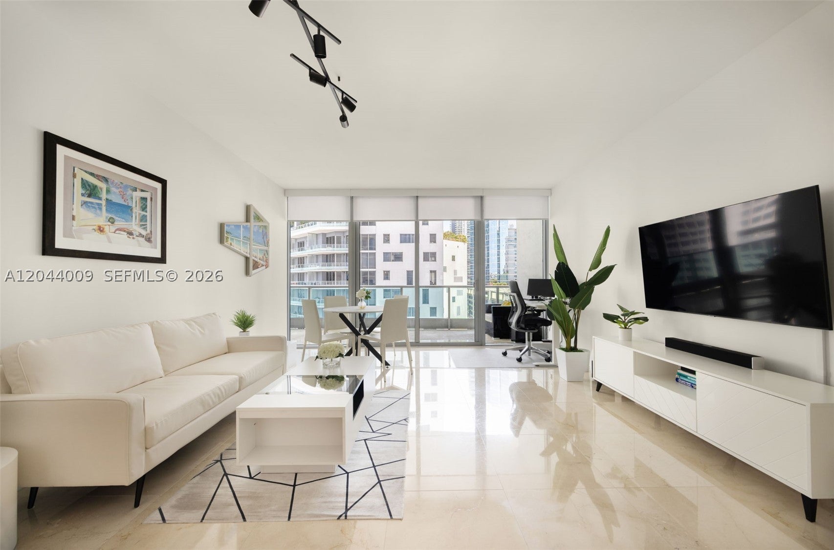 1331 Brickell Bay Dr 904