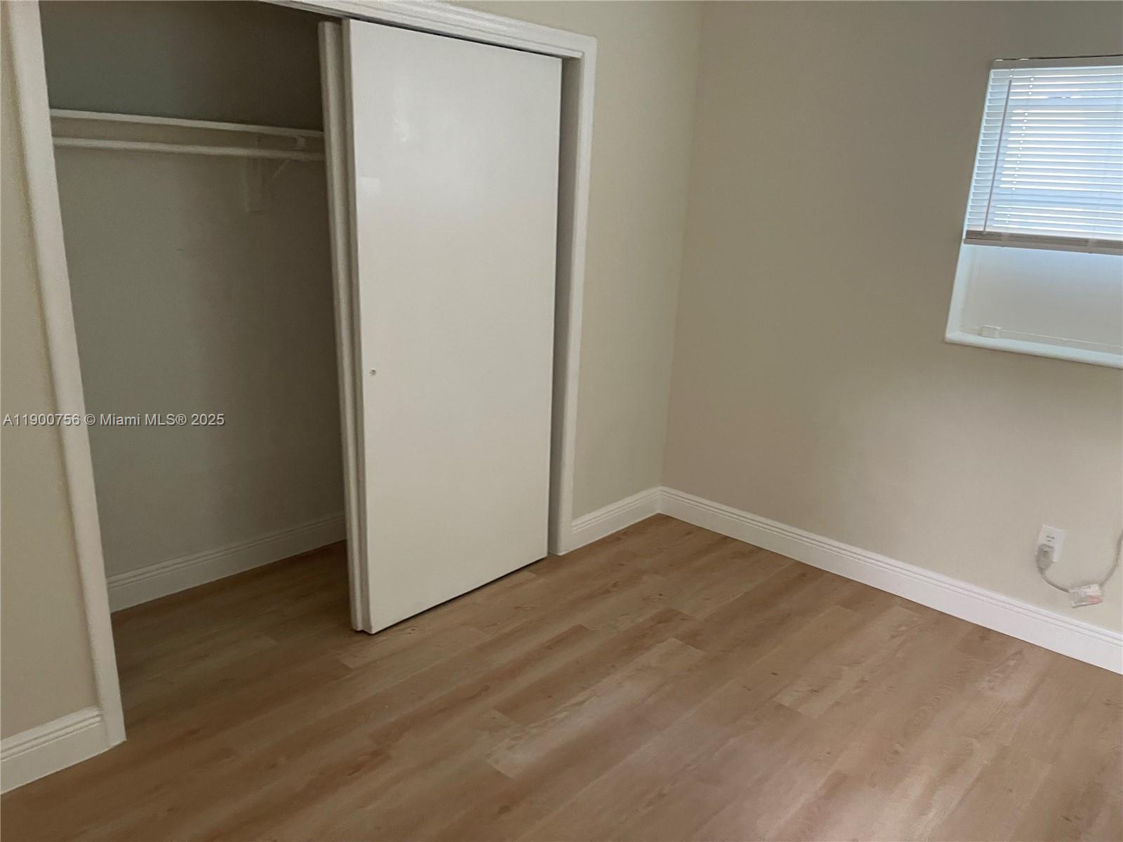 SUNRISE GOLF VILLAGE SEC - Residential Lease