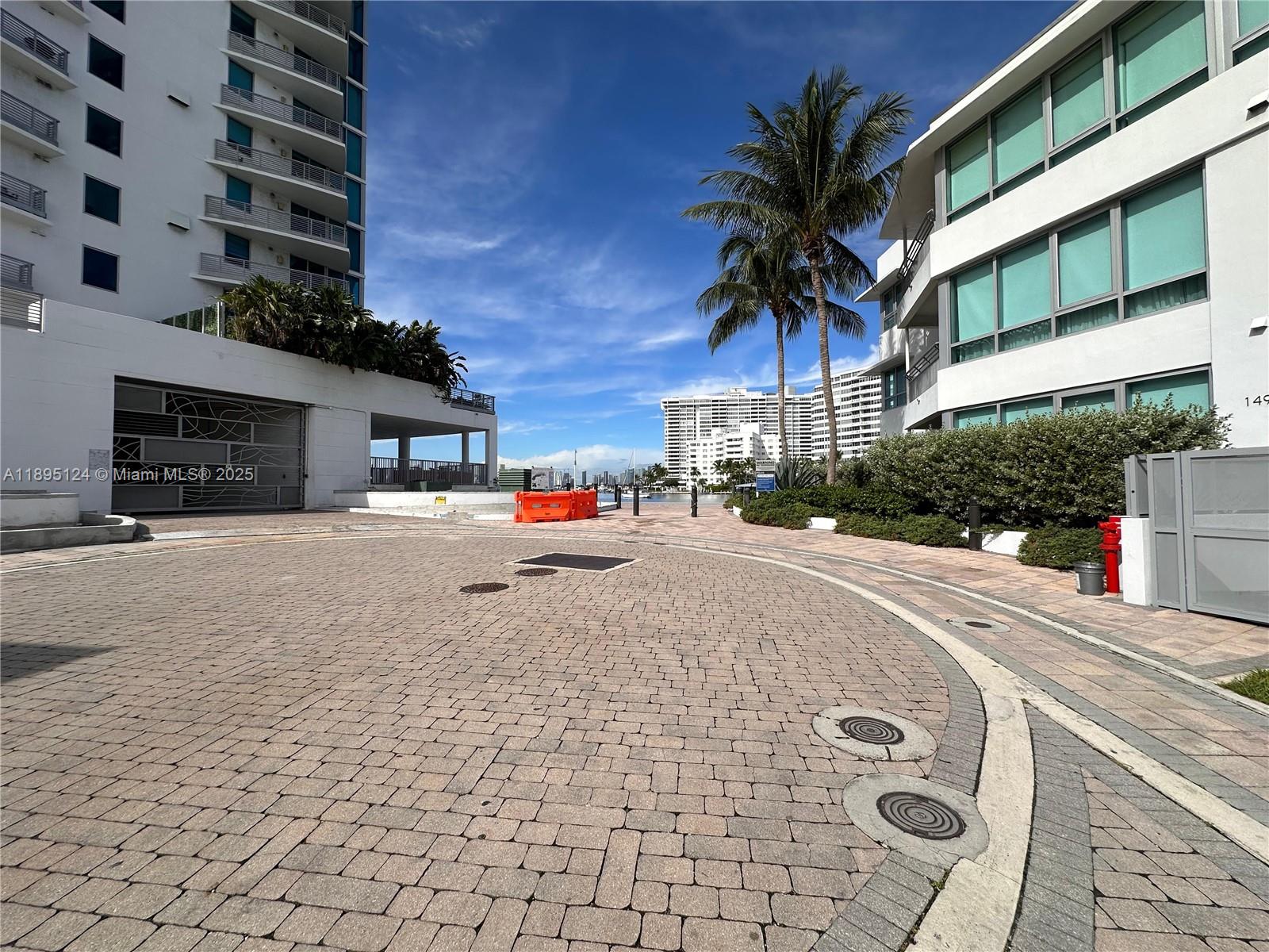 LINCOLN TERRACE SUB - Residential Lease