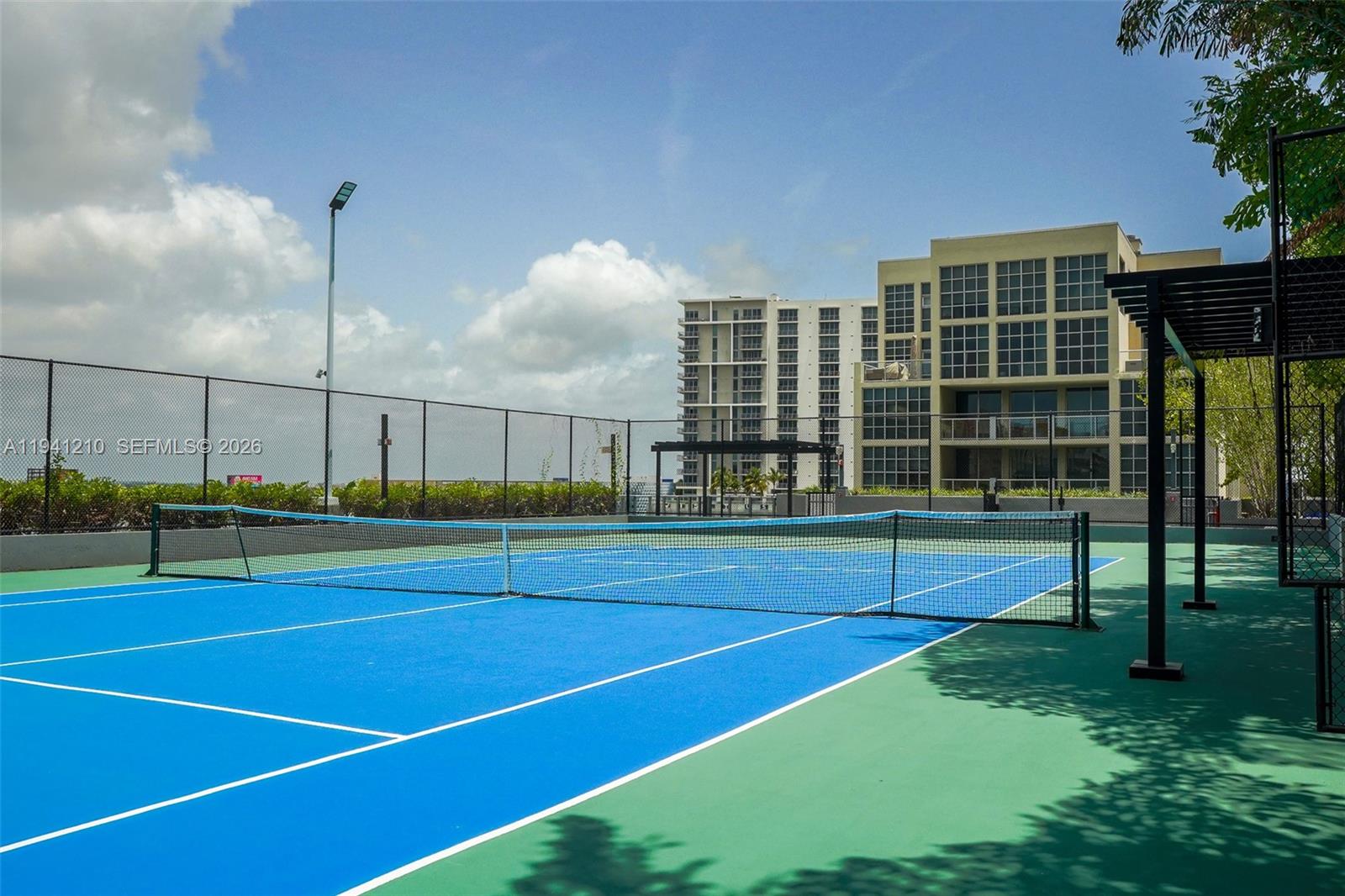 3401 MIDTOWN CONDO - Residential