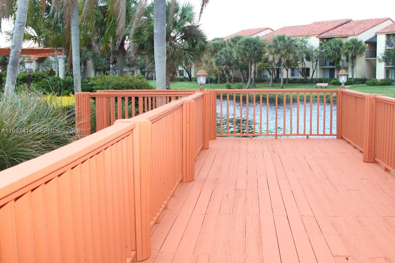 LAKES OF JACARANDA CONDO - Residential