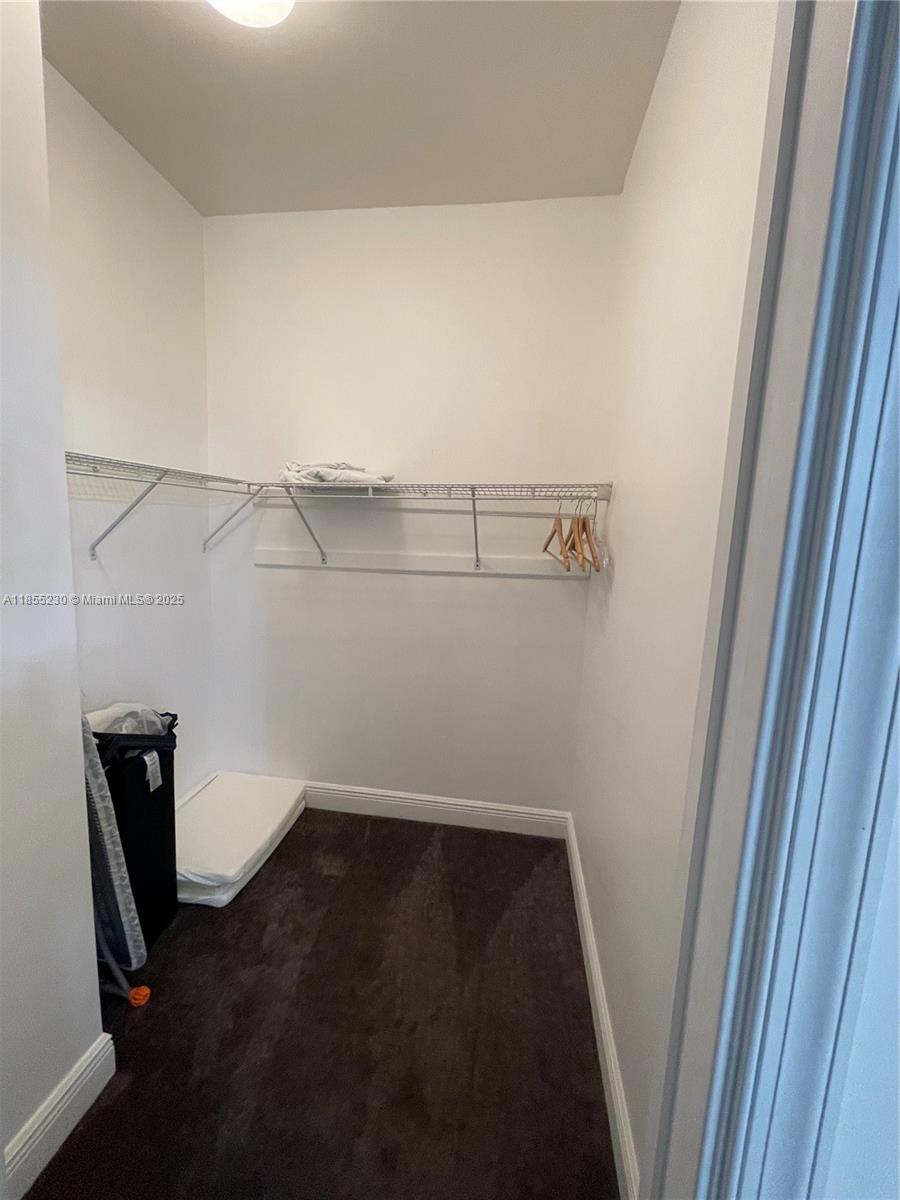SEACREST ISLES 1 ADD - Residential Lease