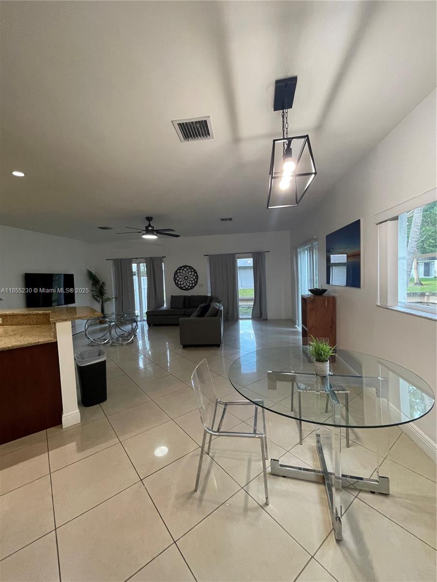SEACREST ISLES 1 ADD - Residential Lease