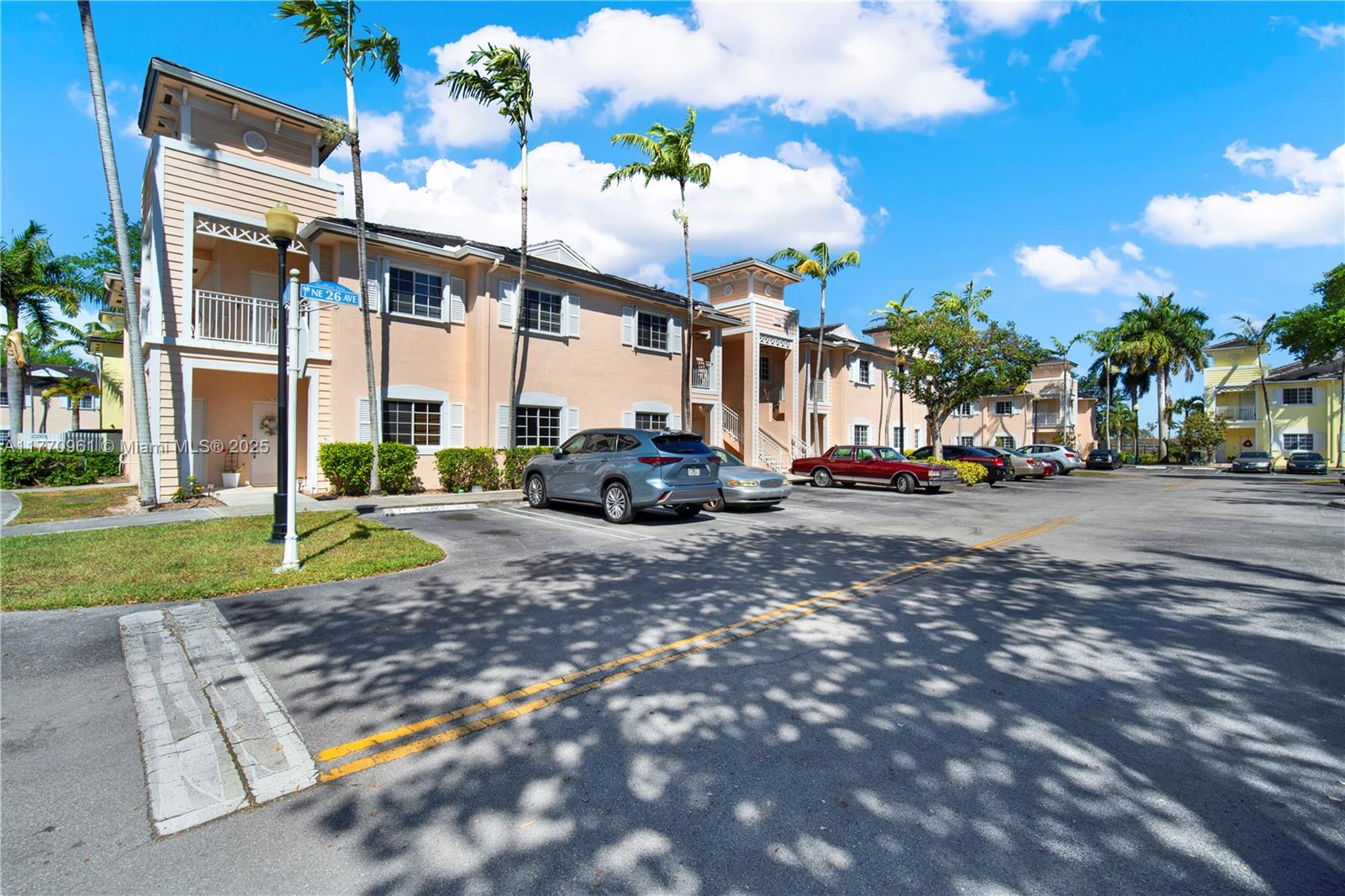 Property for Sale at 374 Ne 26th Ave 203, Homestead, Miami-Dade County, Florida - Bedrooms: 2 
Bathrooms: 2  - $225,000