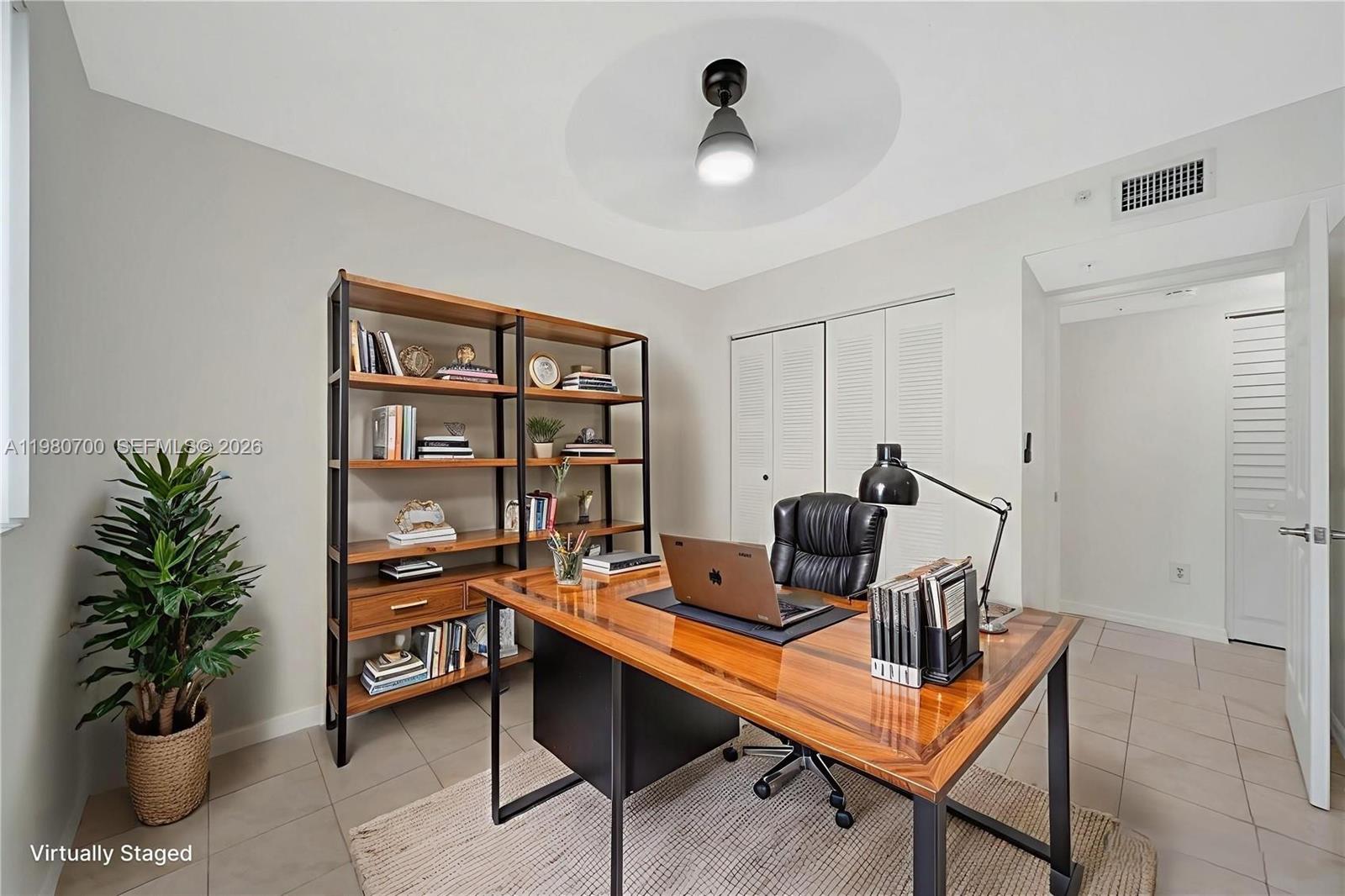 ROYAL GRAND CONDO - Residential Lease