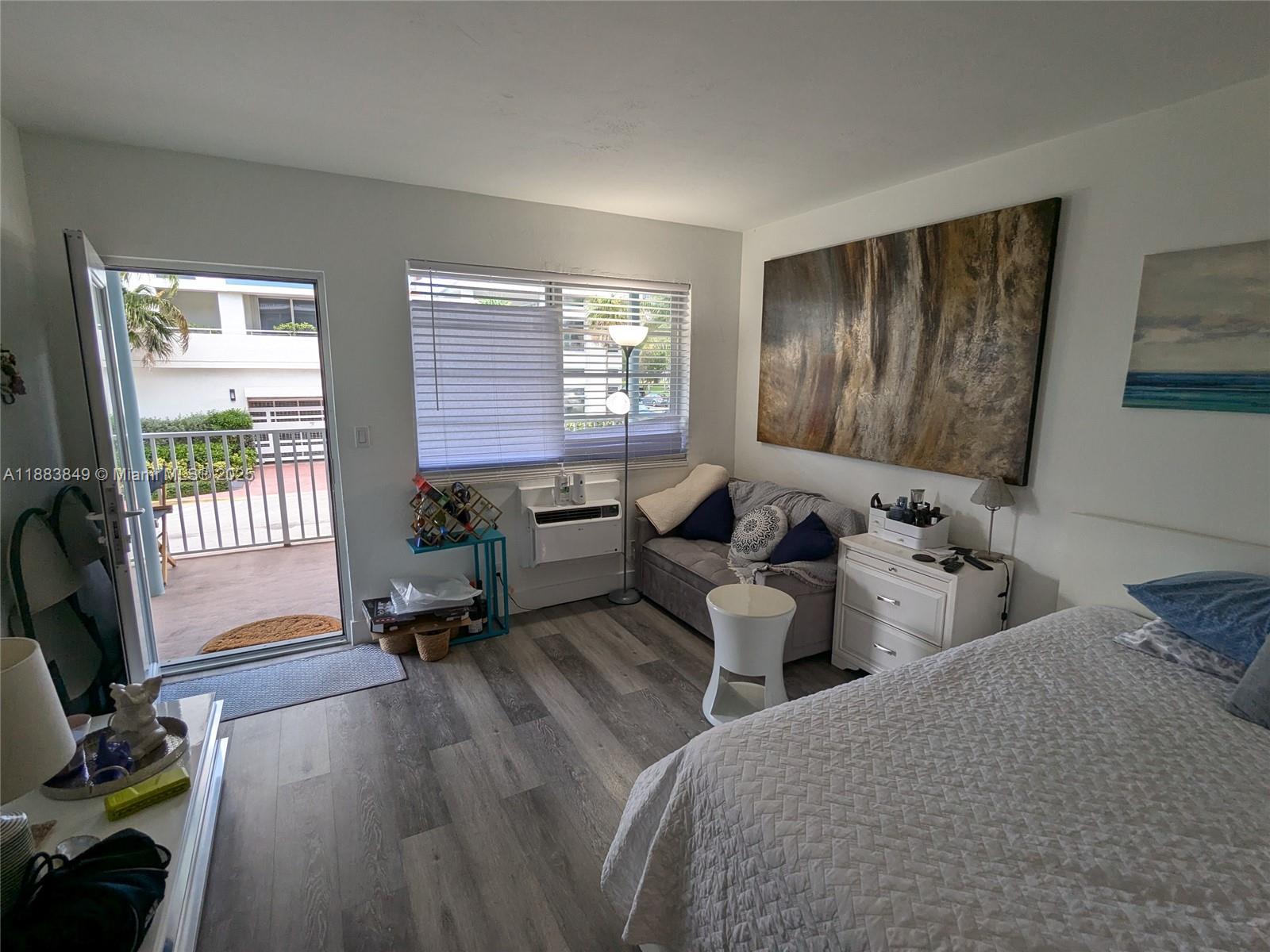 OCEAN BEACH FLA SUB - Residential