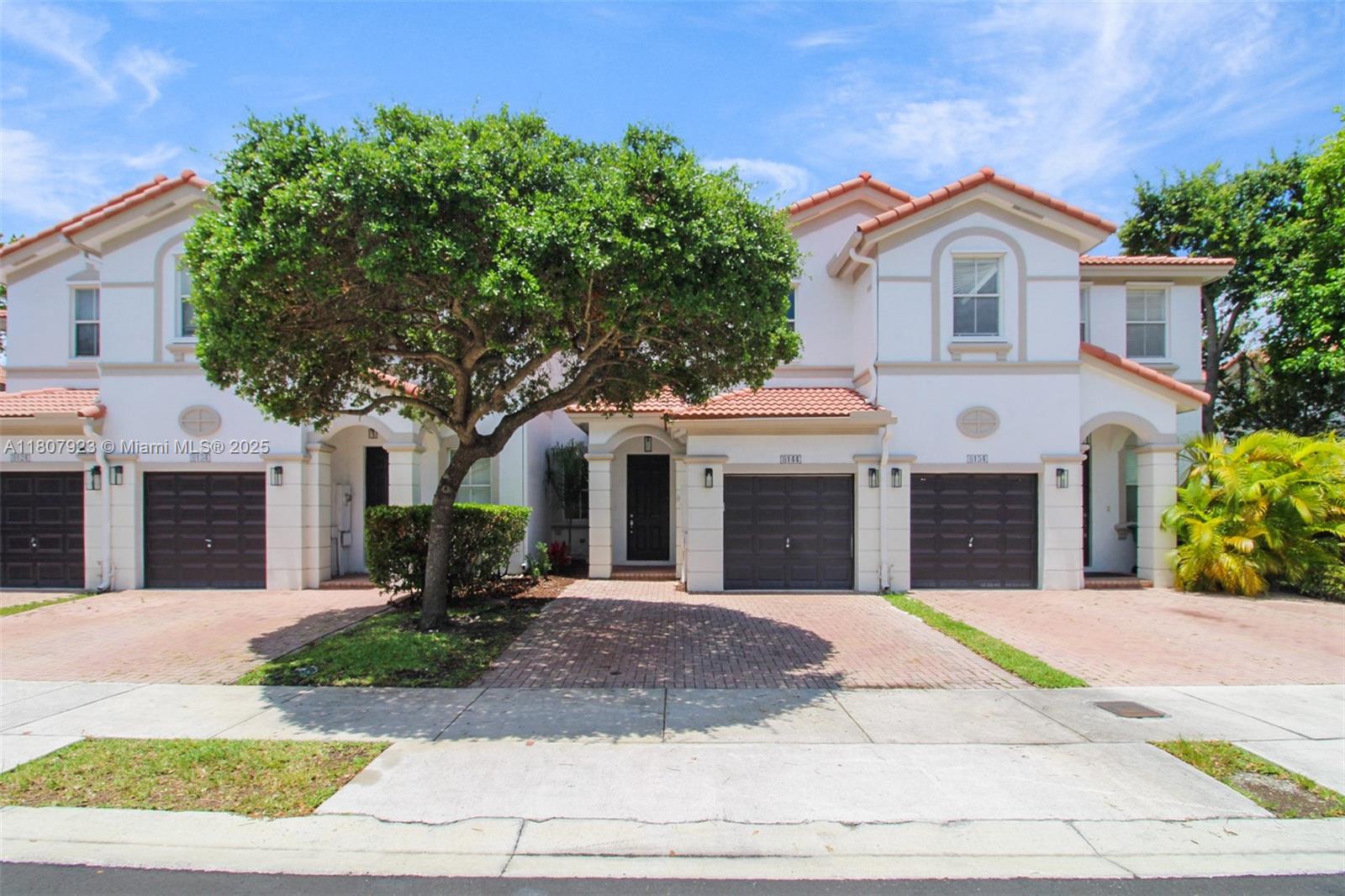 8144 NW 107th Path