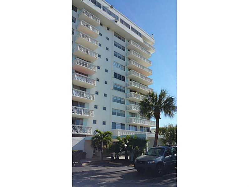 Unit will be painted and new flooring will be installed before move in, great building, great street, great location, wholefoods, costco, publix, within minutes. Great opportunity with water views