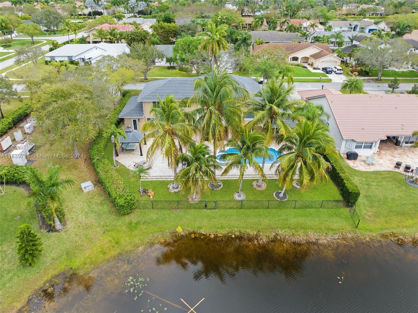 CHAPEL TRAIL REPLAT SECTI - Residential Lease