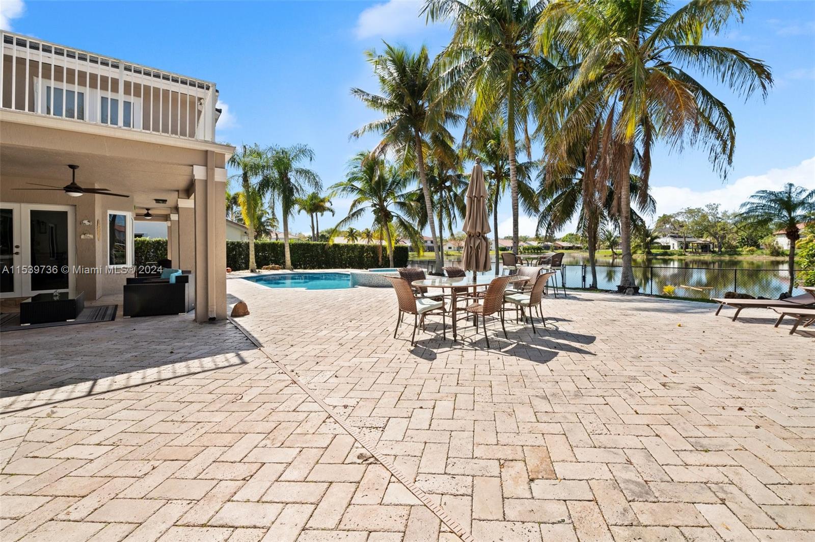 CHAPEL TRAIL REPLAT SECTI - Residential Lease