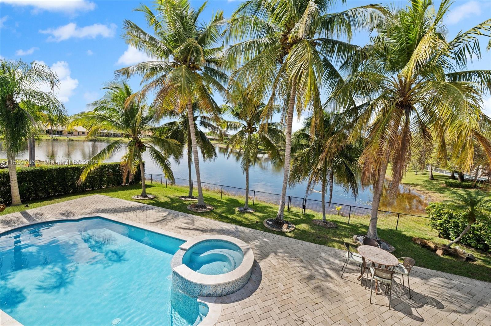 CHAPEL TRAIL REPLAT SECTI - Residential Lease
