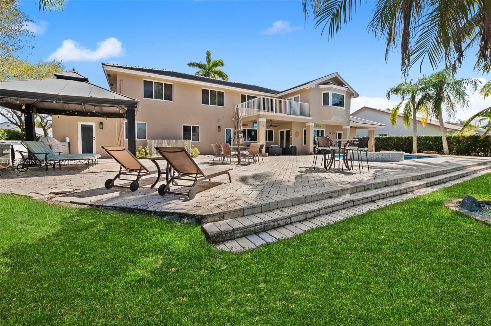 CHAPEL TRAIL REPLAT SECTI - Residential Lease