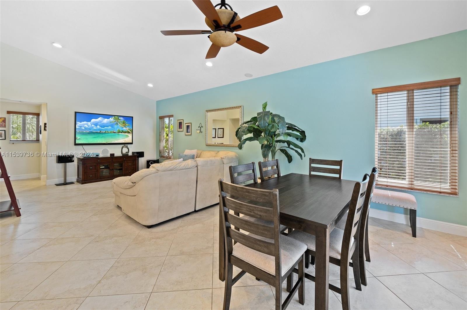 CHAPEL TRAIL REPLAT SECTI - Residential Lease