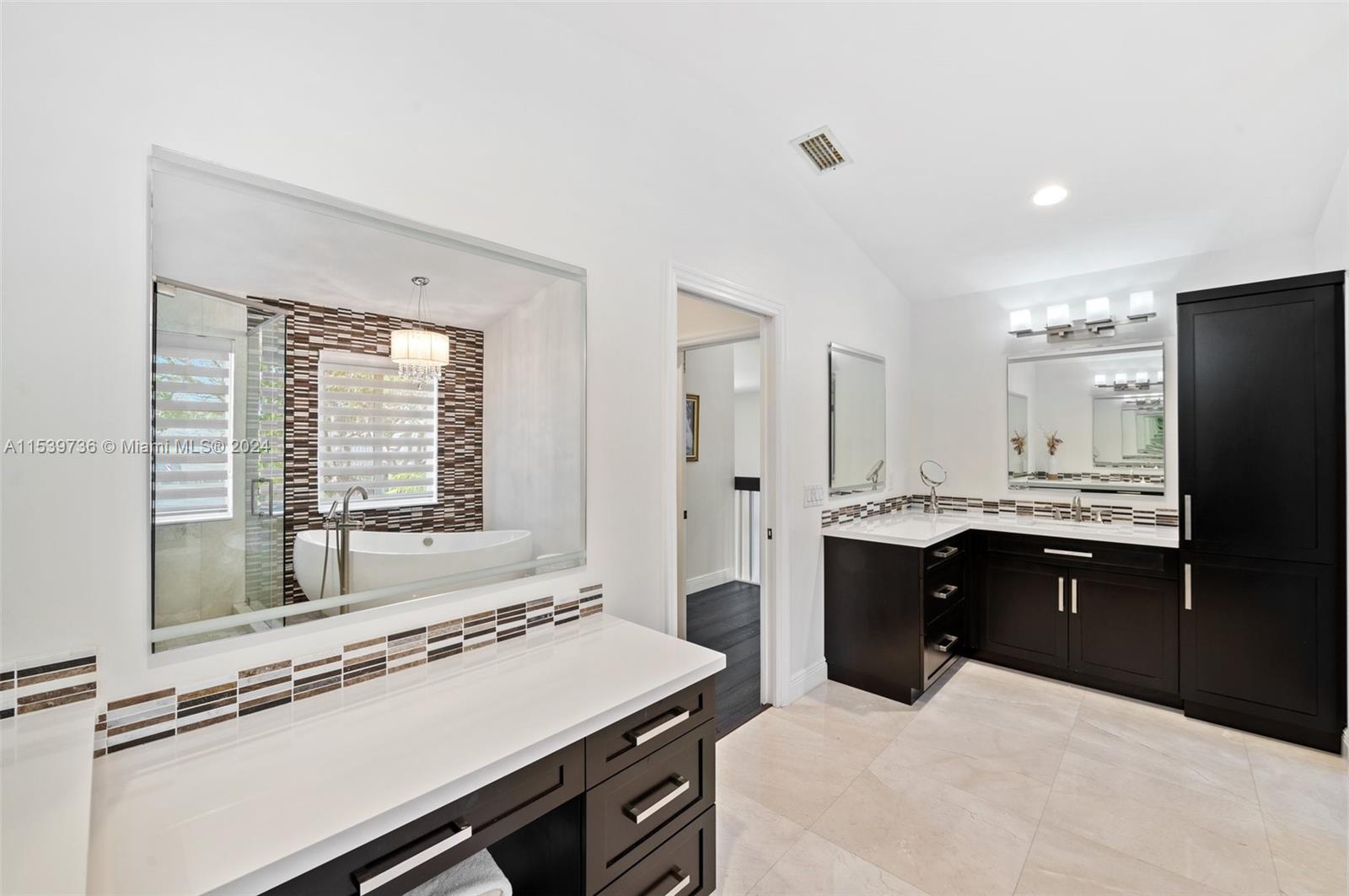 CHAPEL TRAIL REPLAT SECTI - Residential Lease