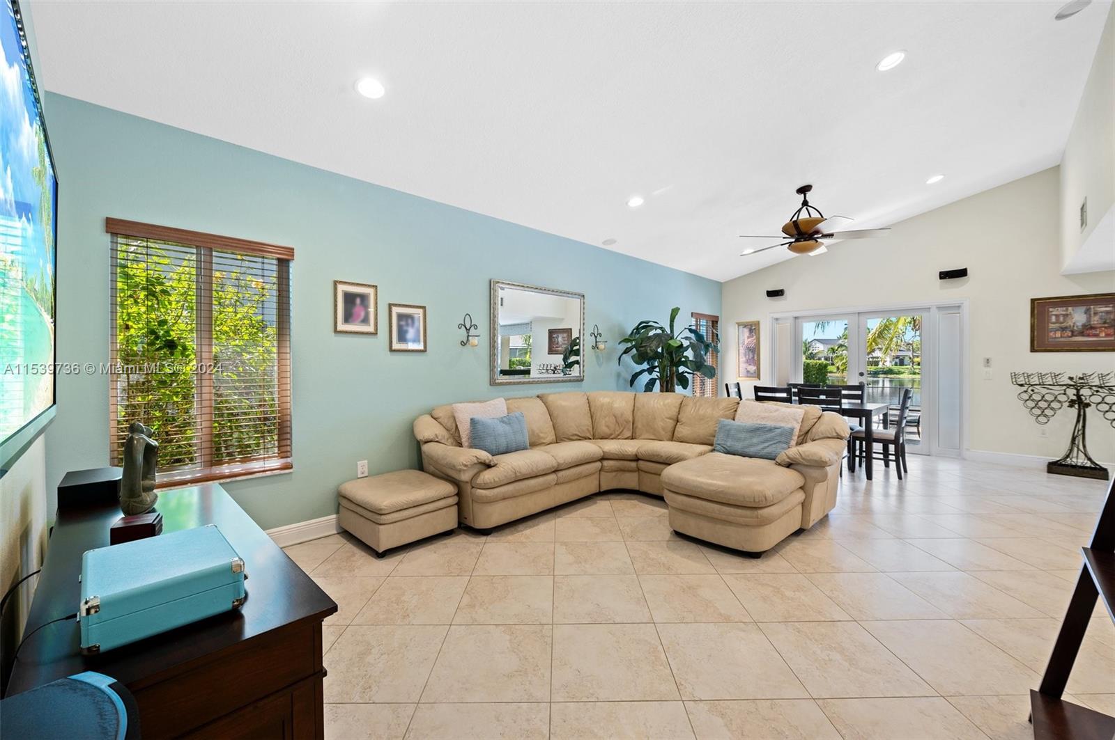 CHAPEL TRAIL REPLAT SECTI - Residential Lease