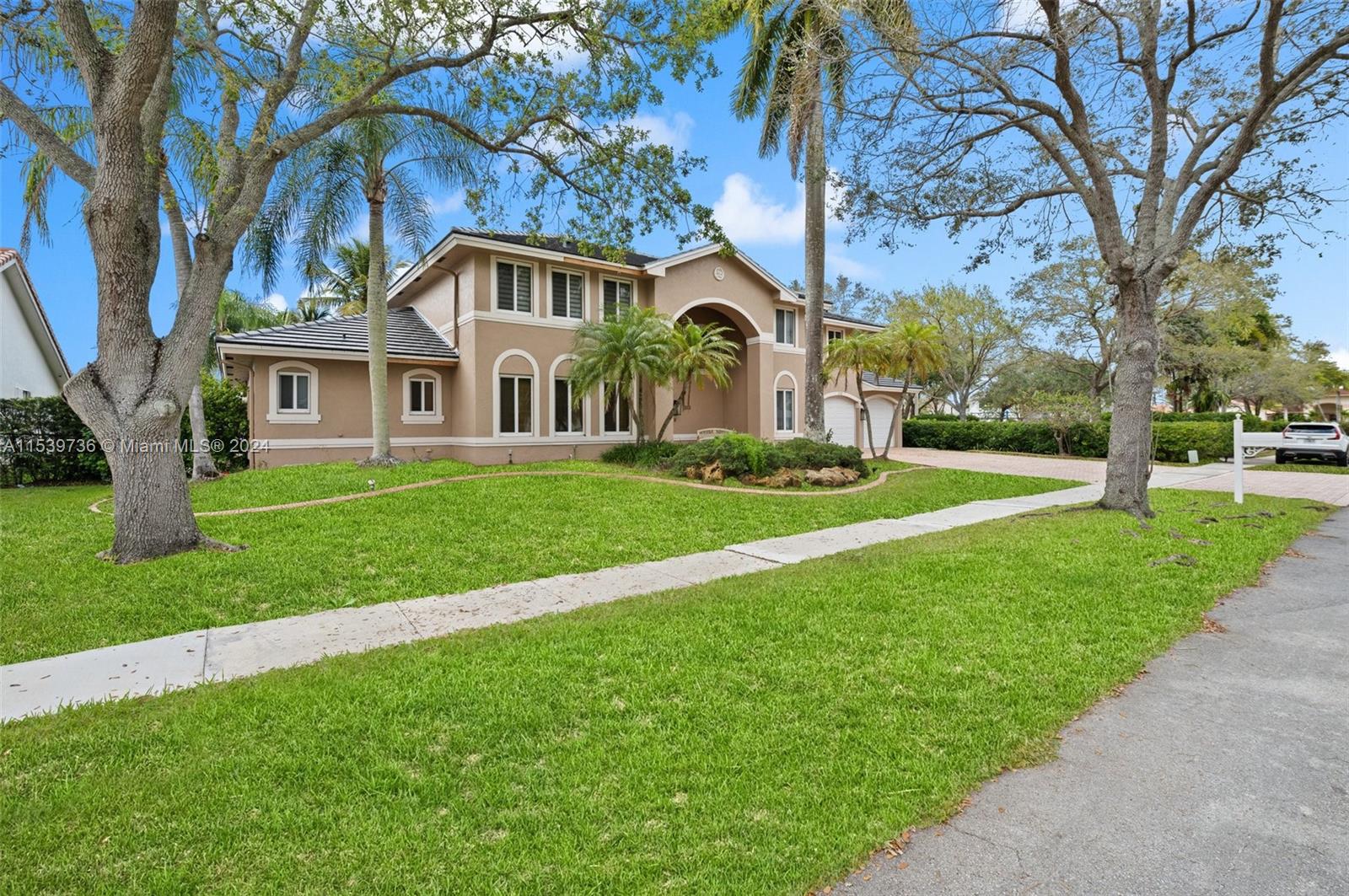 CHAPEL TRAIL REPLAT SECTI - Residential Lease