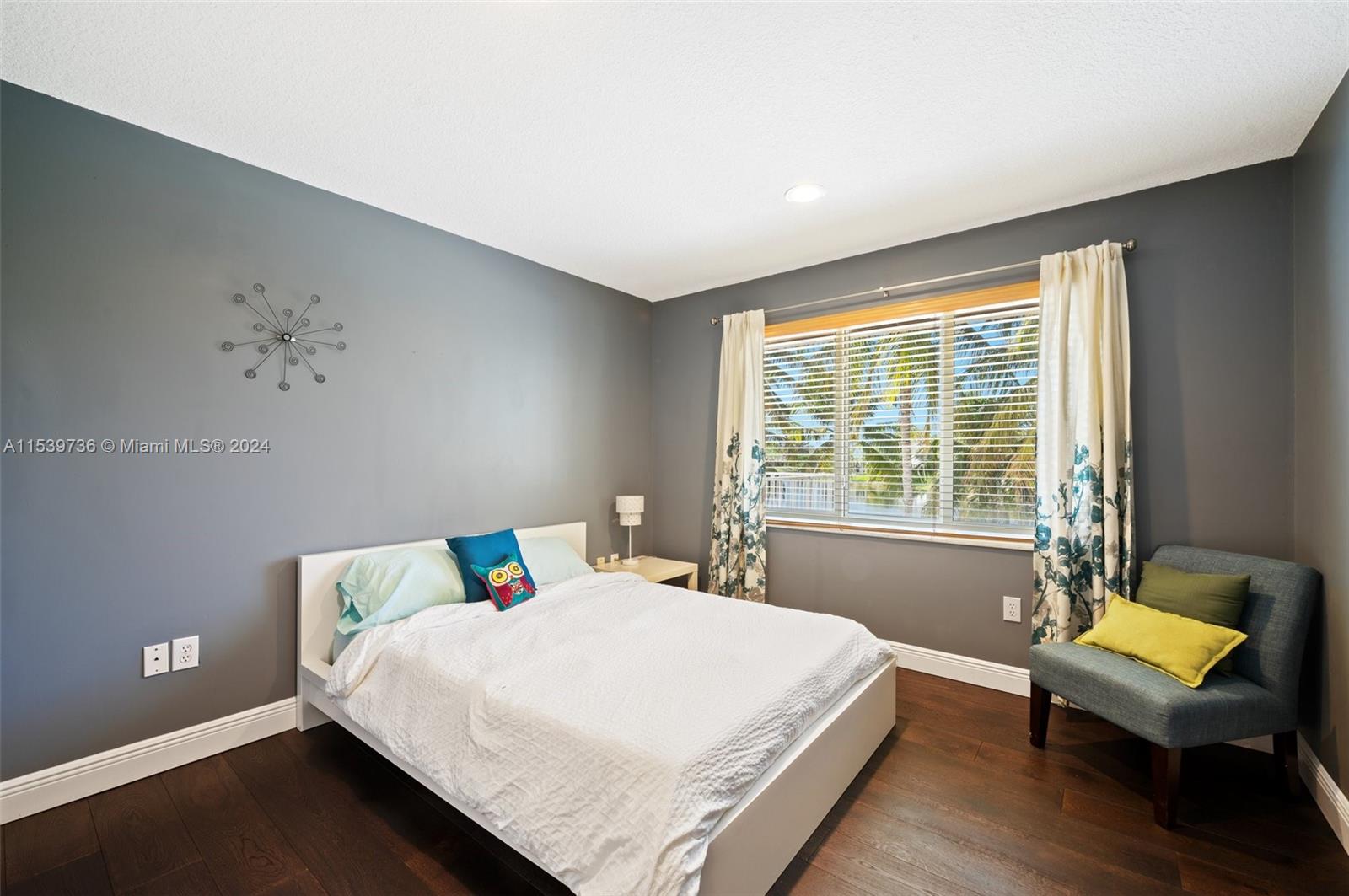 CHAPEL TRAIL REPLAT SECTI - Residential Lease