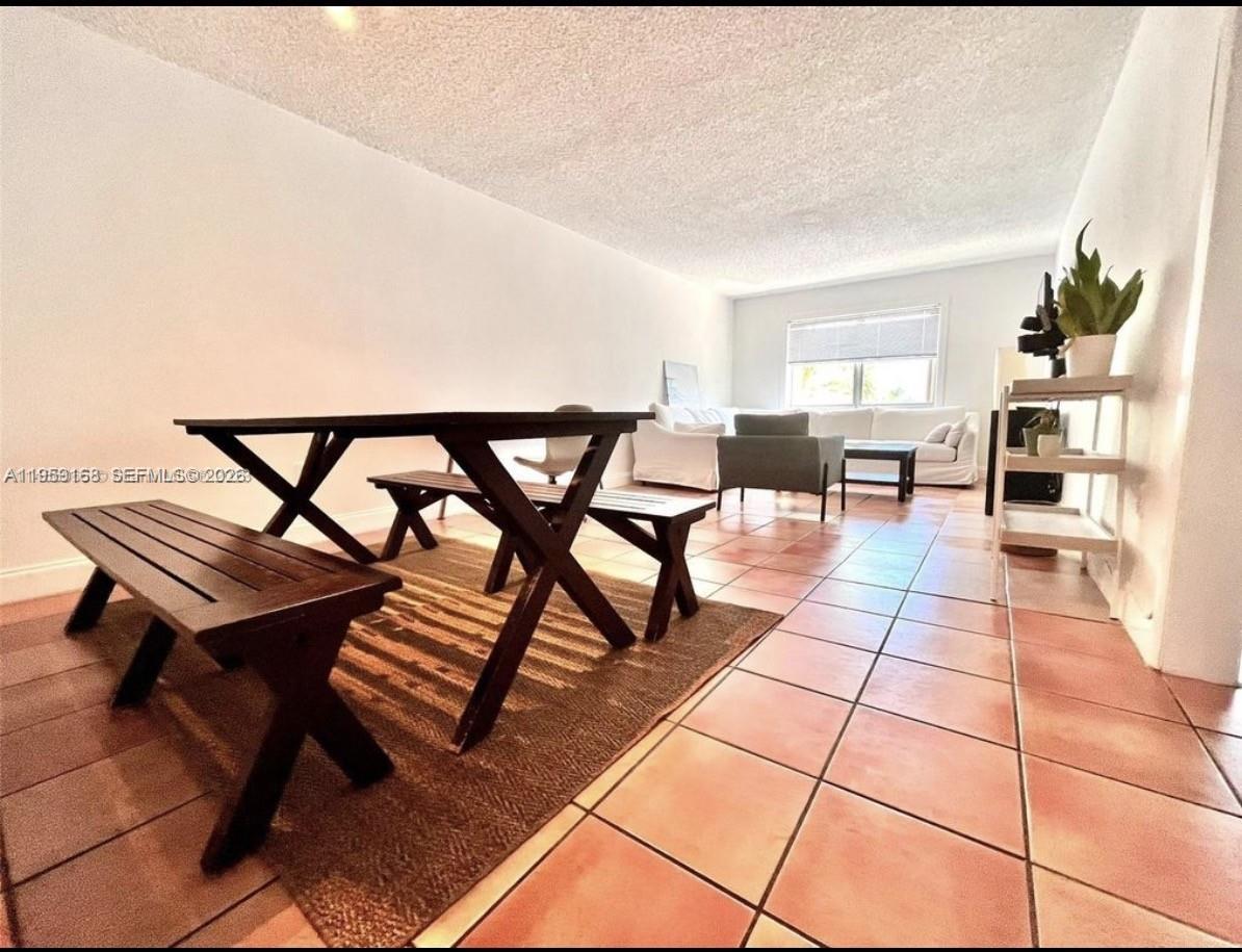 KEY BISCAYNE VI CONDO - Residential