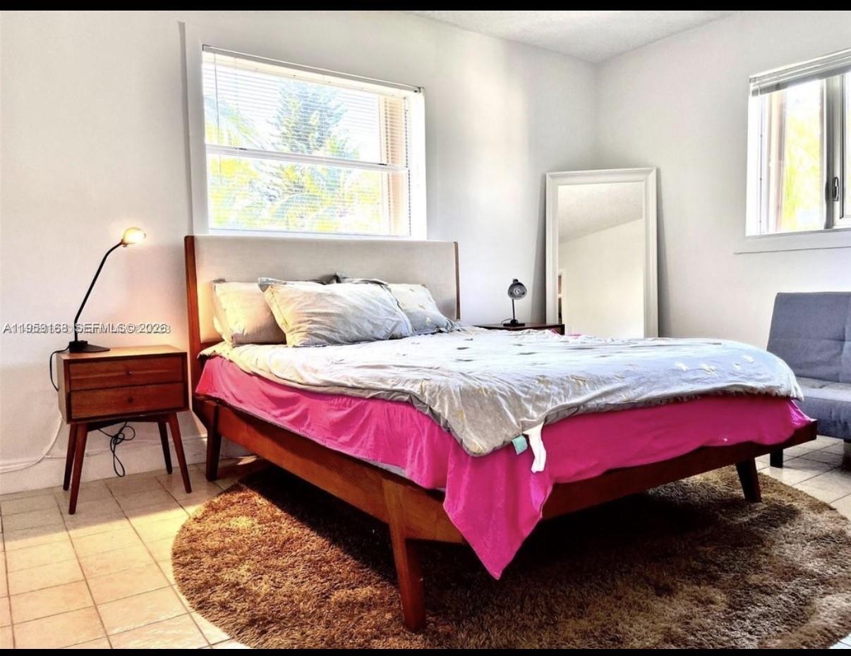 KEY BISCAYNE VI CONDO - Residential