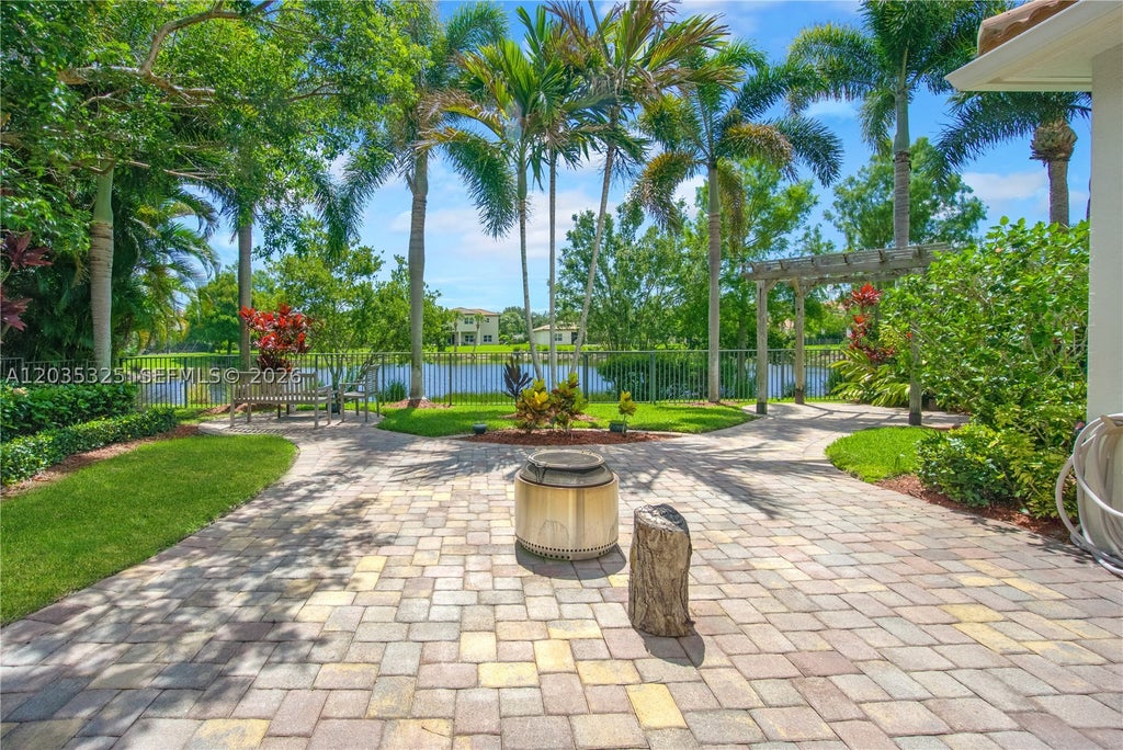Photo of 230 Porgee Rock Pl #230, Jupiter, FL 33458 (MLS # A12035325)