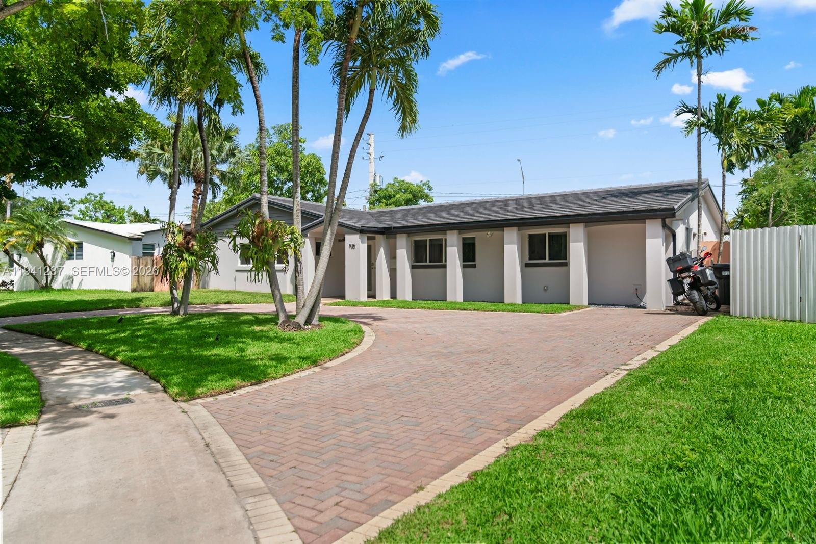 PICKWICK LAKE ESTATES SEC - Residential